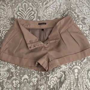 Express Shorts